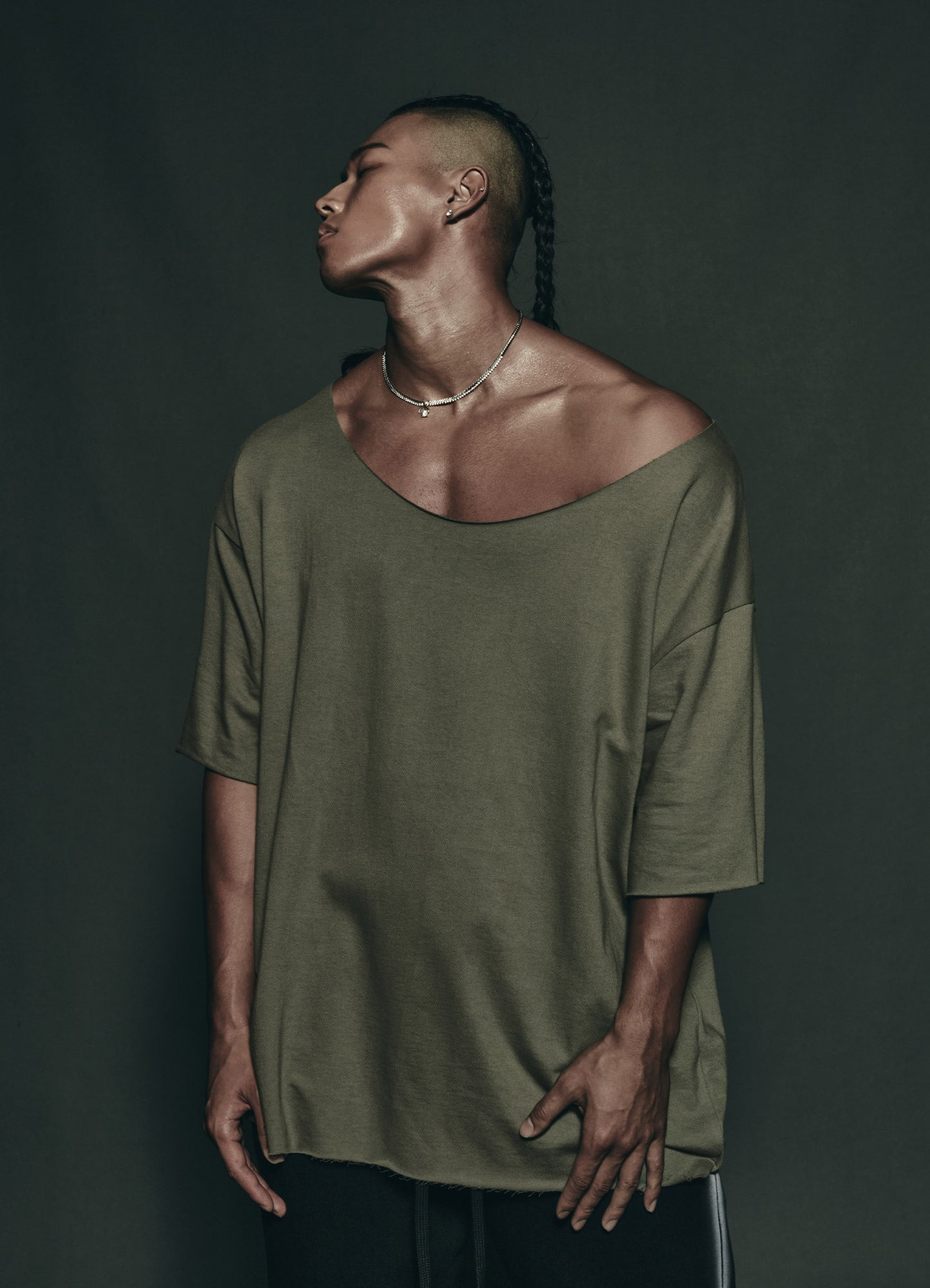 Muscle  Cutting  T-shirt Khaki