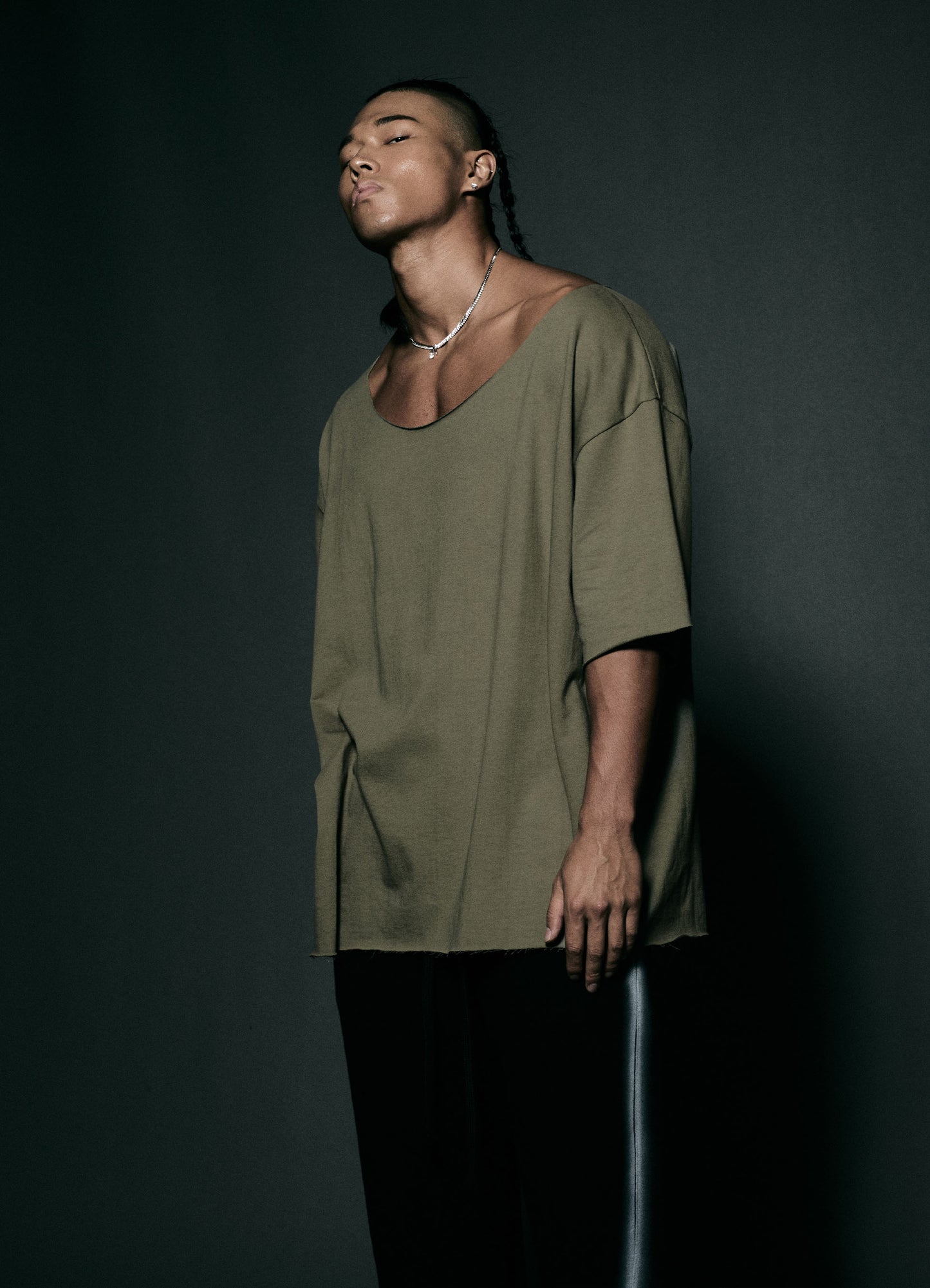Muscle  Cutting  T-shirt Khaki