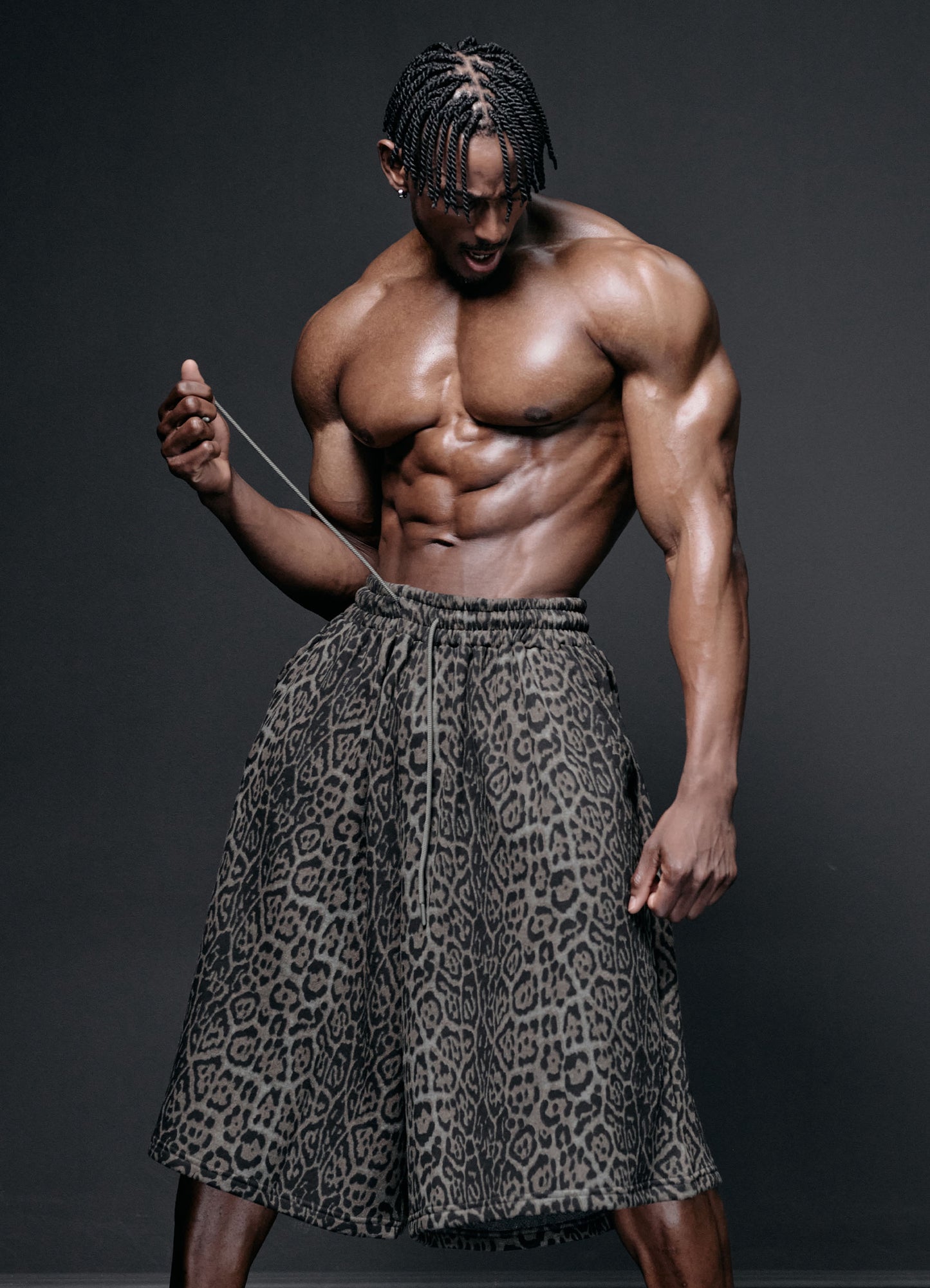 Bermuda Shorts Leopard Khaki