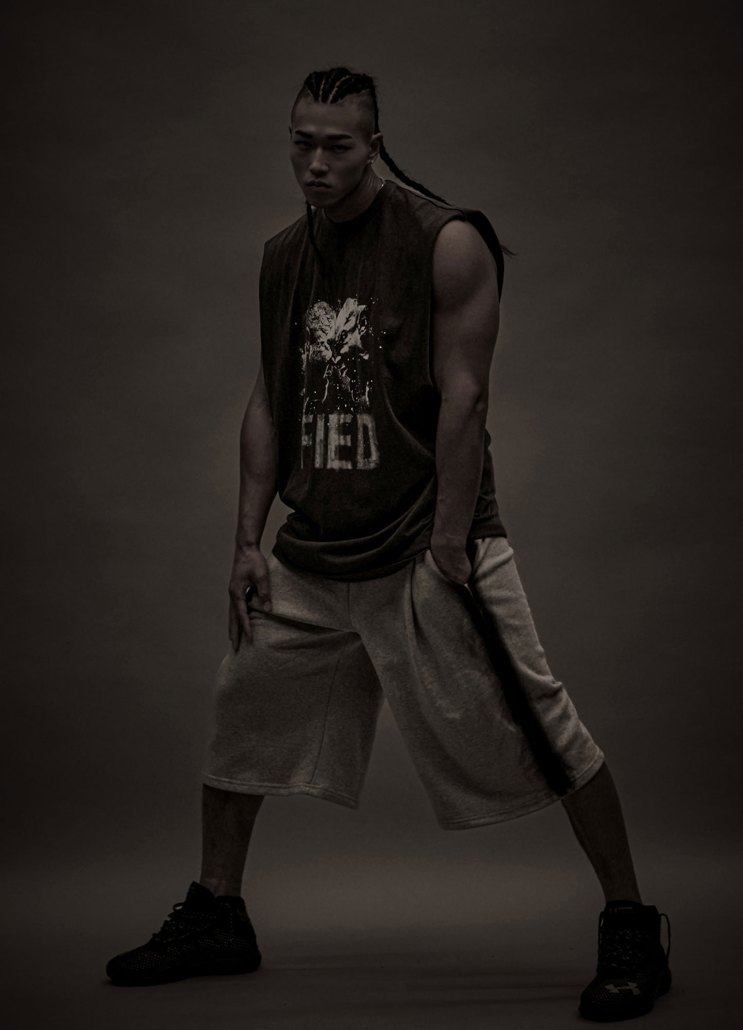 Broken Arrow Sleeveless