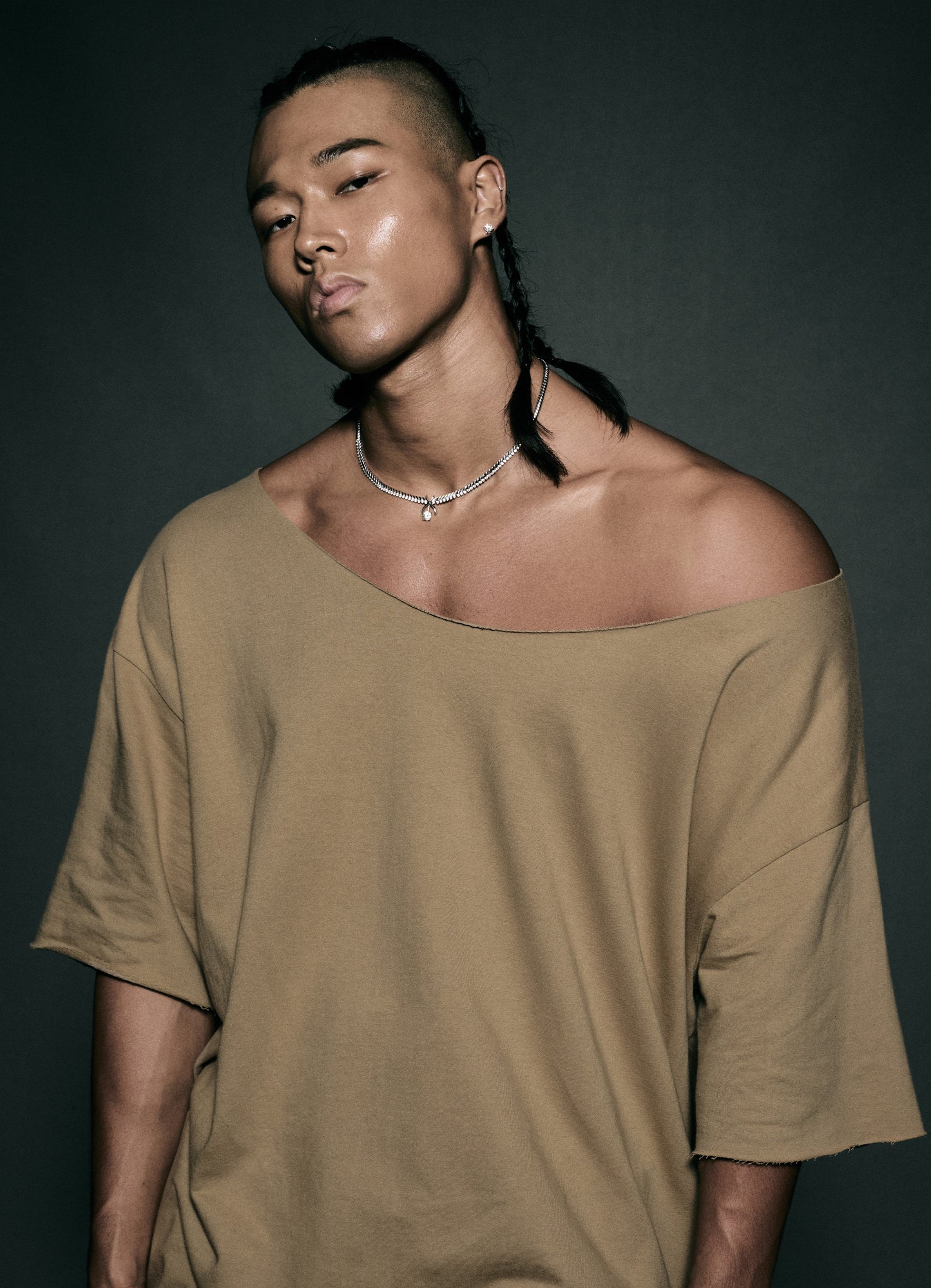 Muscle  Cutting  T-shirt Beige